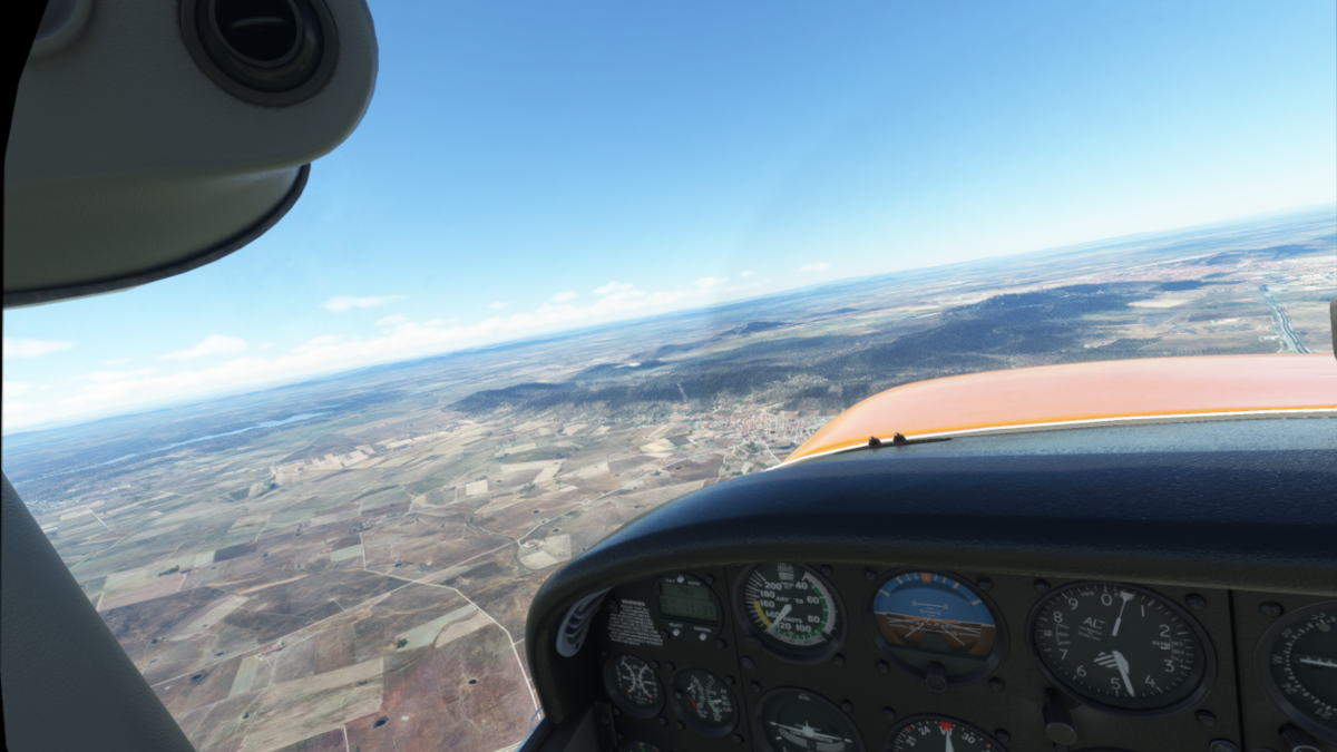 Luego subimos nuevamente al norte a Malagón y ya hacia el este pasando por el parque nacional de Cabañeros, Río Guadiana, Trujillo y Cáceres. Desde Cáceres al sur para buscar el aeroclub Cáceres, la Cervera en donde aterrizamos por pista 29 izquierda.