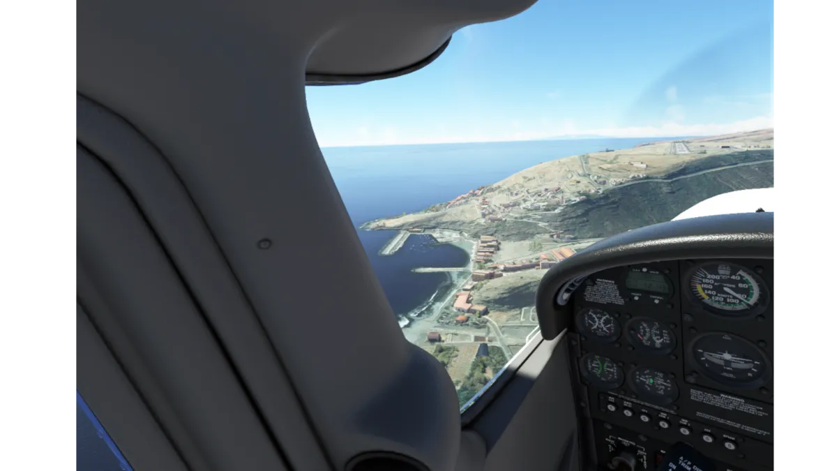 Luego subimos nuevamente al norte a Malagón y ya hacia el este pasando por el parque nacional de Cabañeros, Río Guadiana, Trujillo y Cáceres.  Desde Cáceres al sur para buscar el aeroclub Cáceres, la Cervera en donde aterrizamos por pista 29 izquierda.